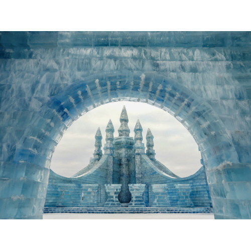 100 tác phẩm điêu khắc từ băng tuyết khiến sự kiện ở Cáp Nhĩ Tân